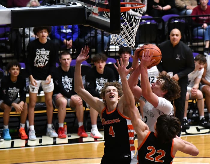 Beaverton Tualatin 6A Oregon boys basketball quarterfinal Taylor Balkom 28